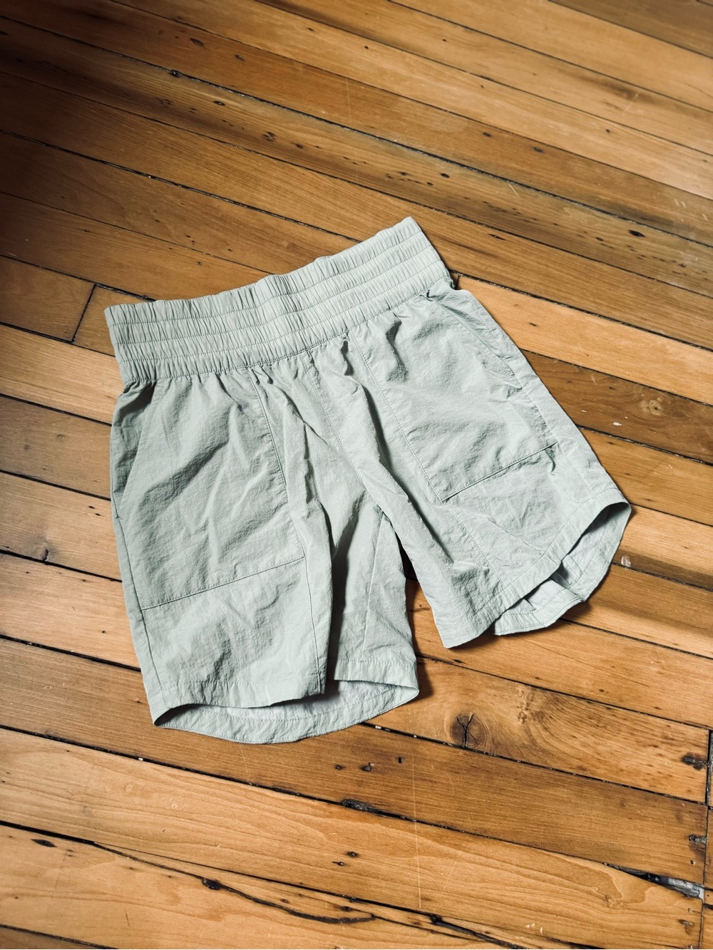 Columbia Boundless Trek Women’s Shorts/ Thick Waistband Light Sage Green